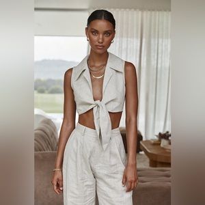 NWT DISSH LINEN NATURAL TIE CROP TOP